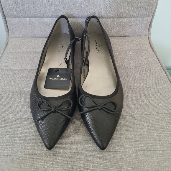 Pointed Flats Snake Skin size 9.5 - Picture 2 of 8